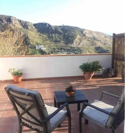 Apartment Atico Puerta De La Alpujarra *